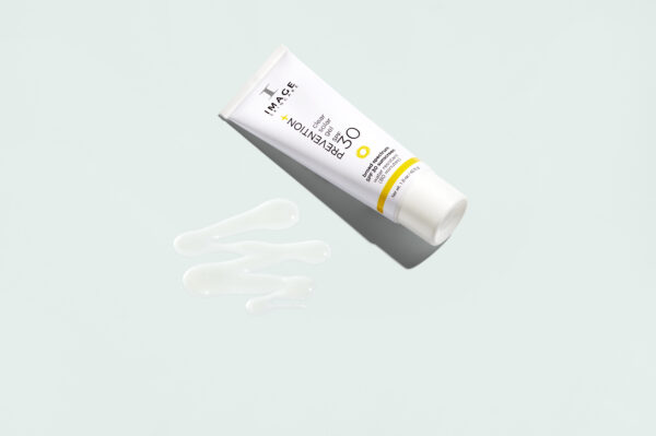PREVENTION+ clear solar gel SPF30 - Image 3