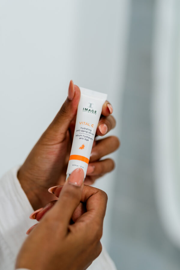 VITAL Hydrating Discovery Kit - Image 3