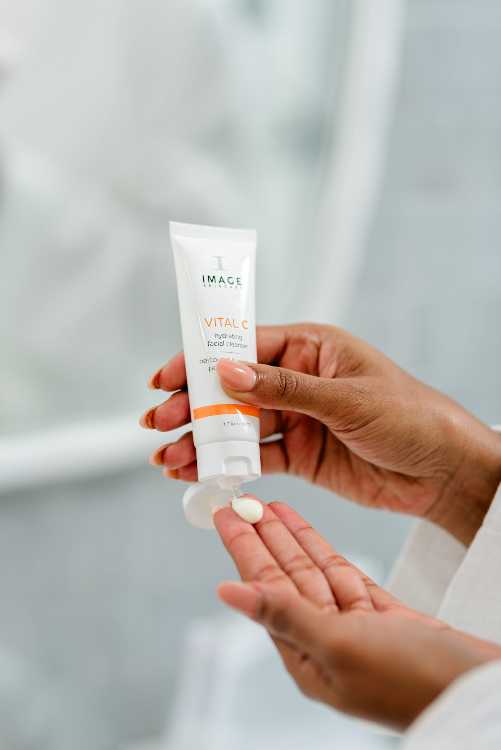 VITAL Hydrating Discovery Kit - Image 4